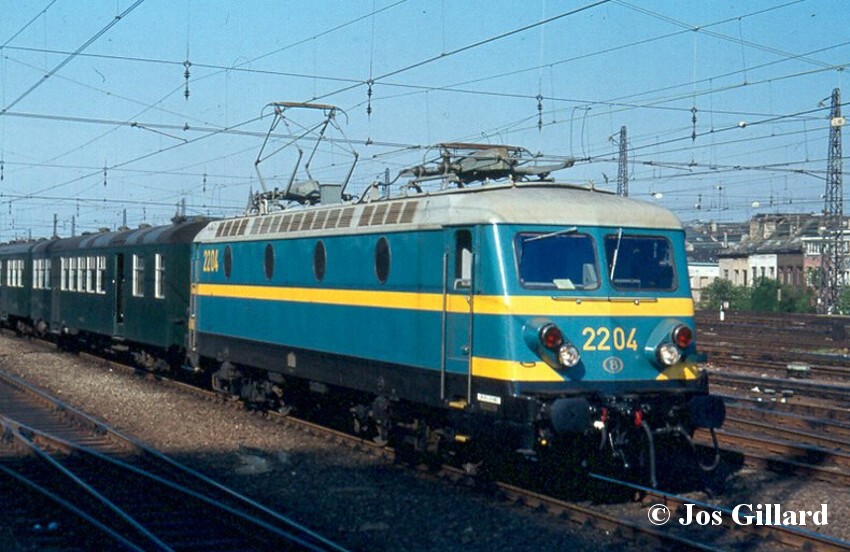 003.2204 bl. M2 gr Brussel-N.jpg