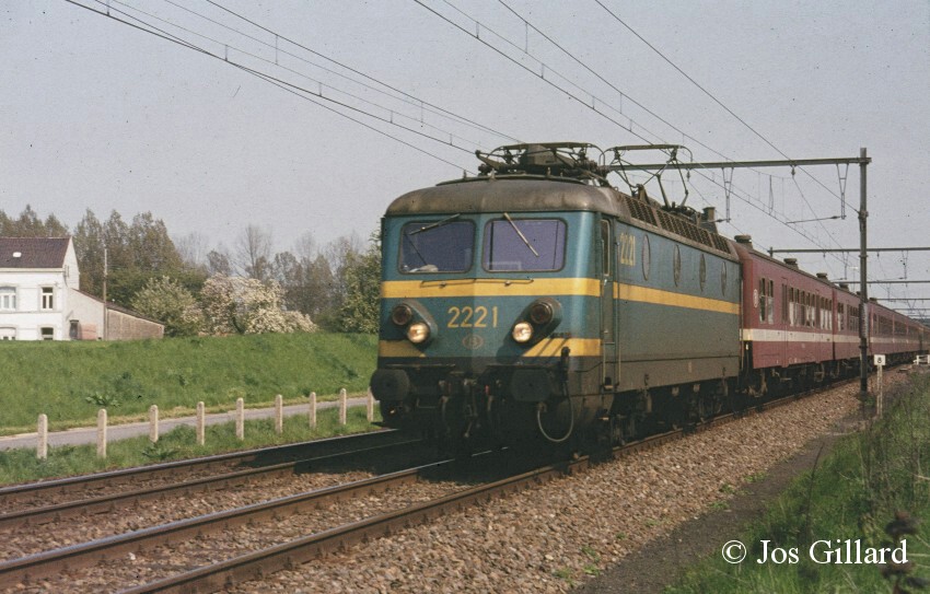 04.2221 bl. M4-Corswarem. 11-05-82.1.jpg