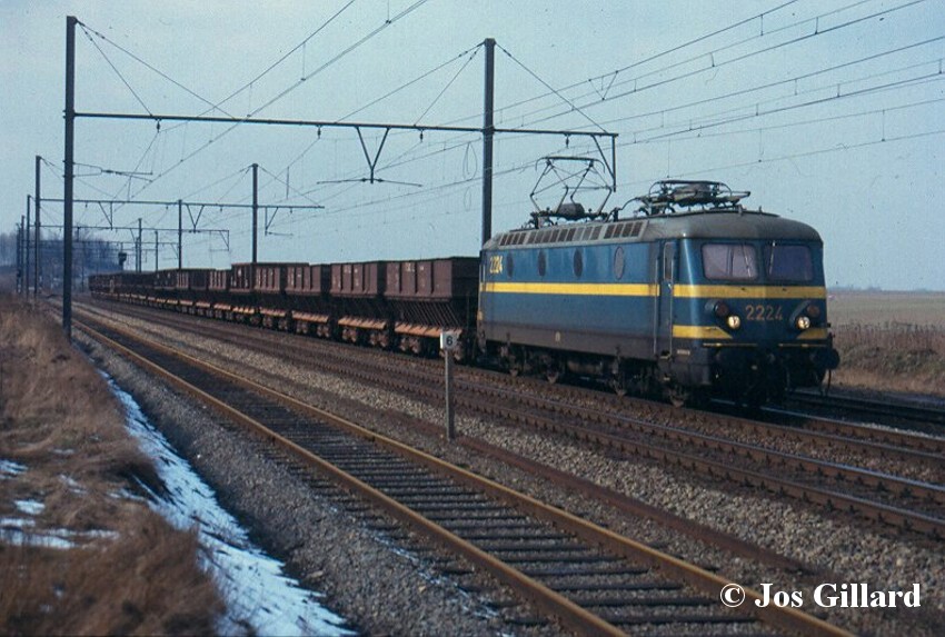 2224 .bl . Erts-Ezemaal. 18-03-85.jpg