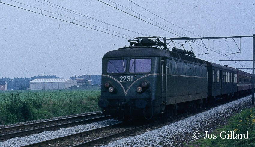 02.2231 .gr . M2 - 4. 17-08-81.1.jpg
