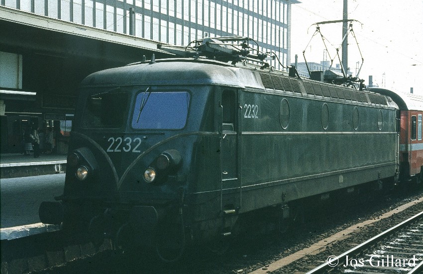 01.2232 .gr . Brussel Z .1.jpg