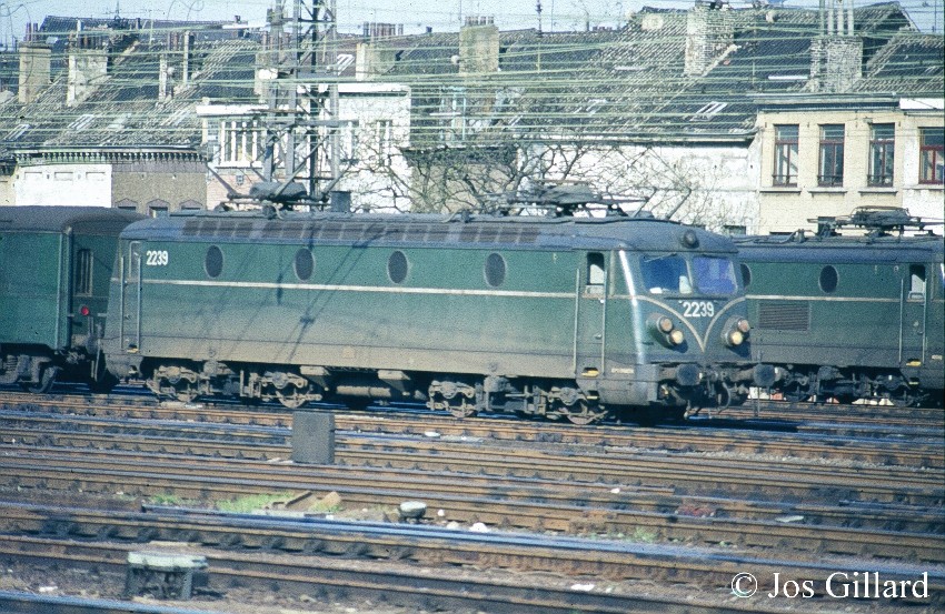 02.2239 gr. M1 Brussel N.1.jpg
