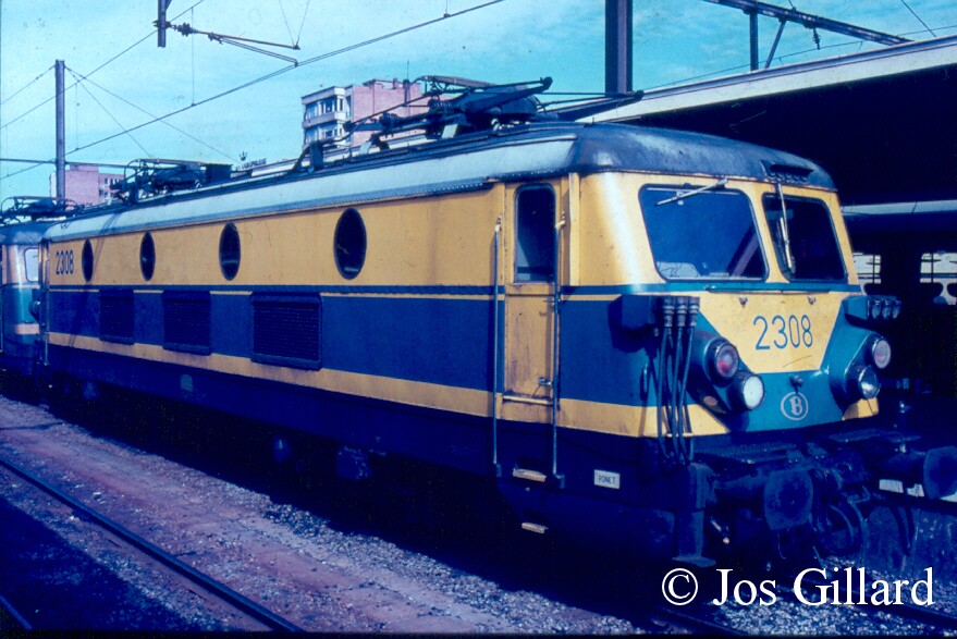 02-2308-ge-Luik-11-7-83.jpg