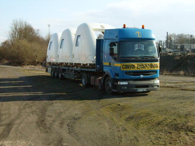 SUC52495x.jpg