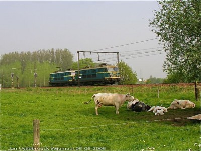 2622+2609.jpg (83.67 KiB) 4650 keer bekeken 2622+2609.jpg