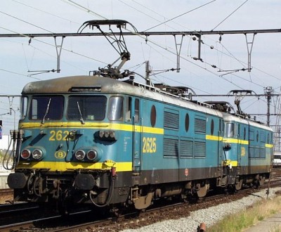 2625.jpg (77.86 KiB) 4649 keer bekeken 2625.jpg