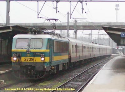 2708 050104.jpg (54.76 KiB) 5124 keer bekeken 2708 050104.jpg