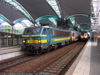 2709.jpg (75.31 KiB) 5132 keer bekeken 2709.jpg