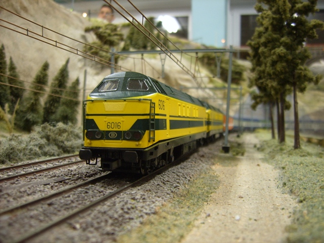 SUC52123x.jpg