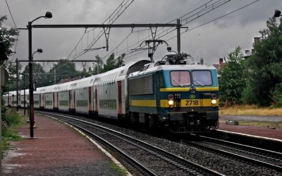 2718.jpg (64.38 KiB) 5312 keer bekeken 2718.jpg