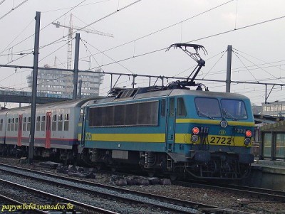 2722_FLV_19-01-2002.jpg (71.95 KiB) 4864 keer bekeken 2722_FLV_19-01-2002.jpg