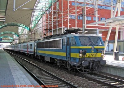 2723 020905.jpg (87.8 KiB) 4704 keer bekeken 2723 020905.jpg