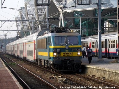 2727.jpg (90.02 KiB) 4703 keer bekeken 2727.jpg