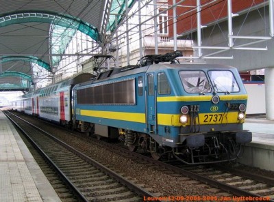2737.jpg