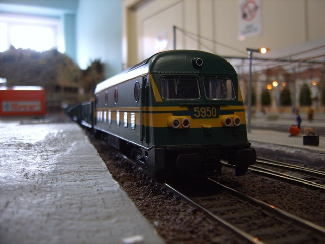 SUC52430x.jpg