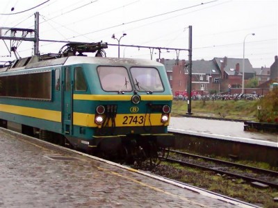 2743....jpg