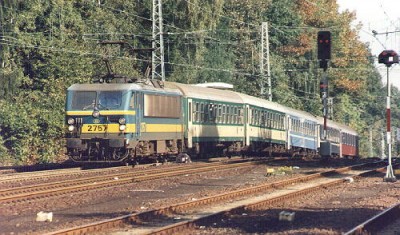 2757.jpg