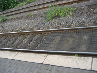 mat.png (555.63 KiB) 3131 keer bekeken Meestal staat hier een dieselstel boven.