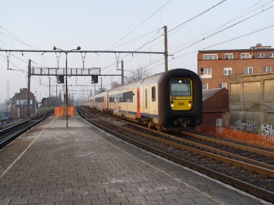 DSC00717.jpg (177.78 KiB) 2271 keer bekeken 555+444+480 te Gent Dampoort