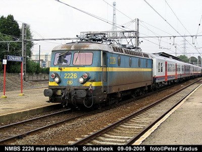 823 NMBS 2226 Schaarbeek 09-09-2005.JPG