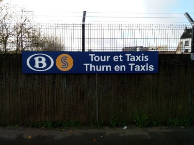 Onlangs nieuw geplaatst bord.