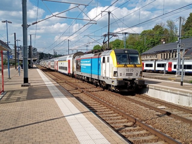 IC2115 naar Arlon